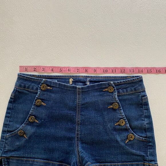 Women’s Sailor Button Front Denim Shorts Size 7 Dark Wash Stretch High Waist - Picture 7 of 7